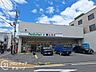 周辺：ファミリーマート薬ヒグチ西陣北店 徒歩4分。 290m