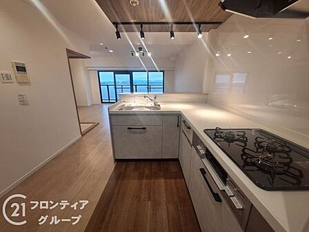 はじめてのご相談でも、経験豊富なスタッフが丁寧にお話を伺います。住まいのことで気になることがあれば、いつでもお声がけください