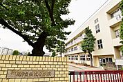 川越市立仙波小学校 徒歩7分。 490m