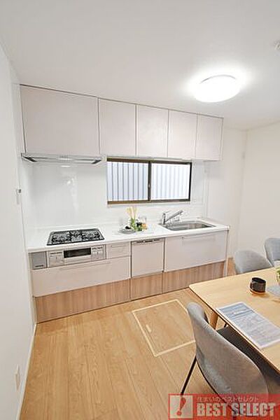 キッチンを拡大表示