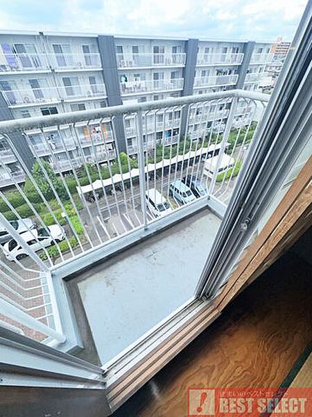 バルコニーを拡大表示