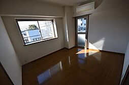 ＭＴ・ＣＥＤＡＲ南烏山 304 3階1DKのリビング/ダイニング