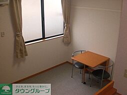 レオパレスジュネス 204 2階1Kのリビング/ダイニング