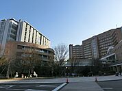 国立成育医療センター 860m