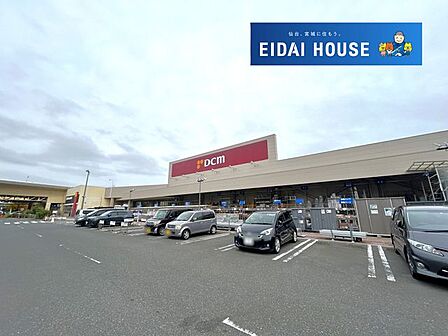 DCM新田東店 徒歩19分。 1450m