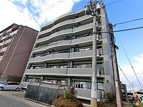 キングロードハイツ 102号室 ｜ 大阪府茨木市真砂３丁目（賃貸マンション3LDK・1階・71.59㎡） その1