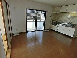 尾勝山ハイツ 301号室 3階3SLDKのリビング/ダイニング