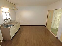 五十鈴ハイツ　西館 202号室 2階2LDKのリビング/ダイニング