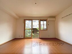 グランドール 1階ワンルームのリビング/ダイニング