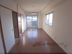 メイプルリーフ桂 2階3LDKのリビング/ダイニング