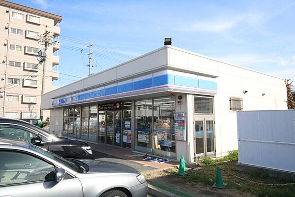 画像21:ローソン　中川馬手町一丁目店