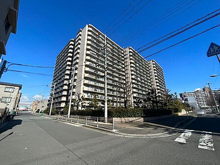 【本日ご内覧可能】令和5年8月リフォーム済!綺麗なお住まいで、毎日の帰宅も楽しみになりますね☆