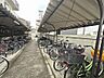 その他：駐輪場に屋根があるので、雨の日に自転車が濡れにくく嬉しいですね！