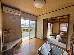 居間