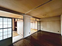 居間