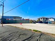 【南東向き】日当り・通風良好♪たっぷりの陽光に包まれる明るい住まいになりますね♪