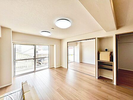 南海本線「堺」駅まで徒歩7分・阪堺電気軌道阪堺線「宿院」駅まで徒歩10分!2沿線利用可能です!毎日の通勤や通学に便利ですね♪