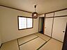 和室：【和室】和室ございます♪一息つく時の癒しの空間や客間にも使えますね☆お子様のお昼寝スペースにもぴったりです♪