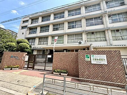 大阪市立平林小学校まで徒歩約3分