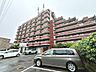 外観：【トイレ新調】温水洗浄便座ですので、寒い日も温かい便座で安心して使用していただけますよ♪