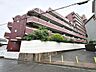 エントランス：デイリーヤマザキまで徒歩６分♪サンドラッグ綾園店まで徒歩１６分♪ホームセンターコーナンまで徒歩１７分♪お買い物に便利な立地ですね！