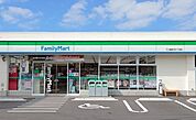 ファミリーマート（531m）