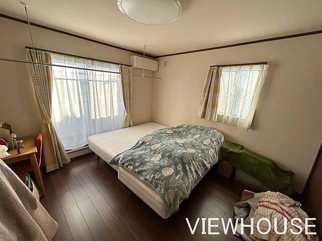 室内 太田市新田下江田町