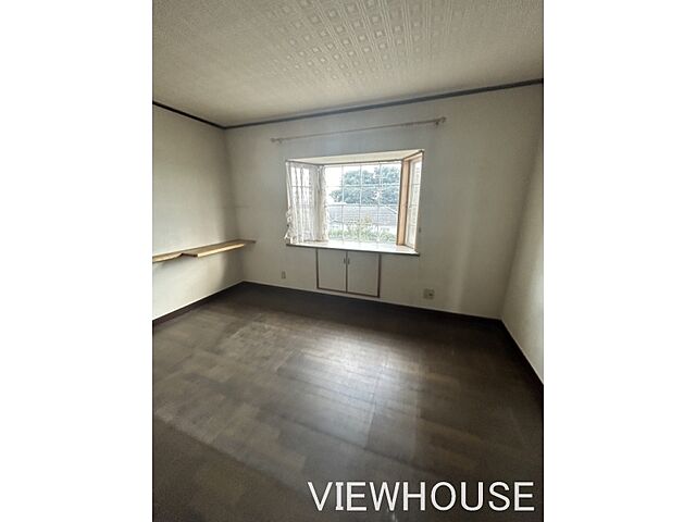 寝室 太田市新田木崎町