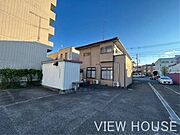 ■１階店舗・２階居住部分の店舗併用住宅です♪