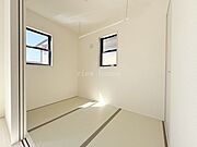 【和室３帖】 ホスクリーン付きで部屋干しもできます♪