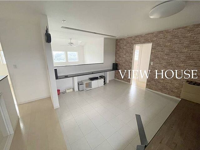 室内 伊勢崎市下触町