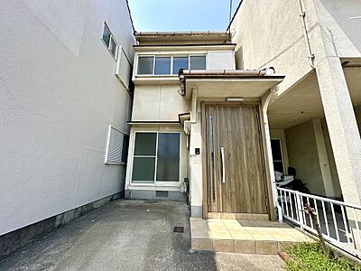 外観:JR東海道・山陽本線「桂川」駅徒歩13分。阪急京都本線「桂」駅徒歩22分。 外観:JR東海道・山陽本線「桂川」駅徒歩13分。阪急京都本線「桂」駅徒歩22分。