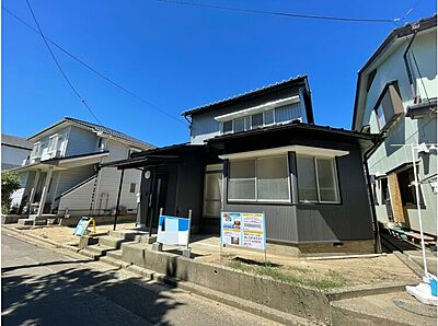 外観：松本小学校やさくら認定こども園まで徒歩約3分！