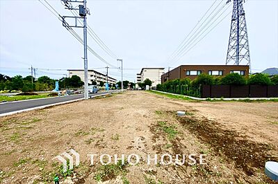 外観：【そよぐ風、緑の香り】澄み切った空気。移ろう季節の中、ゆっくりと流れる時間を、大切な人と愛でる至福。幸せを噛みしめる穏やかな生活。