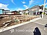 周辺：【FRONT ROAD】◆閑静な住宅地◆毎日の快適な暮らしを支える周辺の環境は素晴らしいものです。