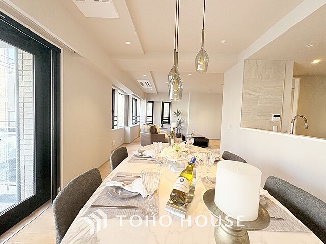 リビング/ダイニング イクシクス麻布十番 3階/-