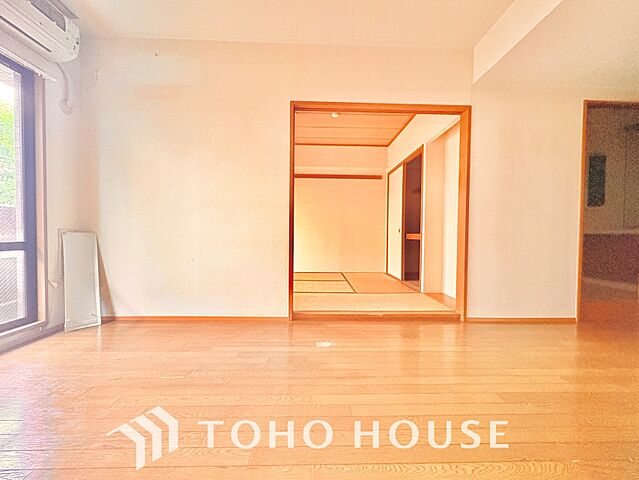 リビング/ダイニング アルシェ西新井 1階/-