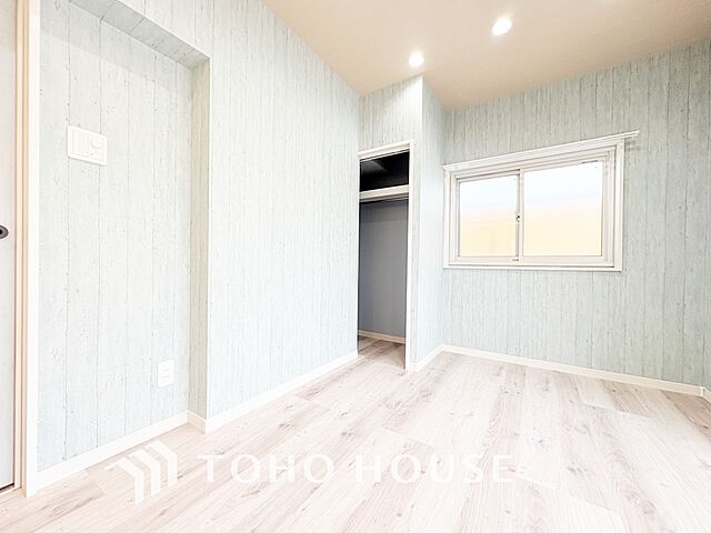 寝室 大久保ローヤルコーポ 6階/-