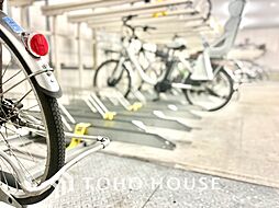 【BICYCLE PAEKING LOT】◆駐輪場◆快適な生活には欠かせない自転車。開放的な駐輪場がございます。