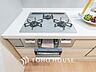 キッチン：◆愛育◆キッチンは家族の絆を育む大切な空間。シンプルで使い易いSystemKitchenで愉しく作る料理は愛情のある美味しいご馳走に。家族で使える広々としたダイニングキッチンです。