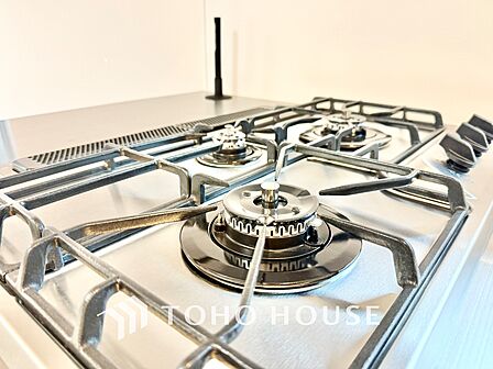 ◆愛育◆キッチンは家族の絆を育む大切な空間。シンプルで使い易いSystemKitchenで愉しく作る料理は愛情のある美味しいご馳走に。