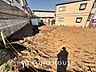 外観：【建築中】【LIVING】◆眩い◆光が燦々と入り、家族の笑顔を照らす。「いつまでも続いて」と願う夢のような毎日がここにある。