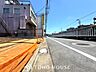 周辺：現地に実際に行ってみることでしか感じられないことがたくさんあります。周辺環境や街の雰囲気など、たくさんのことを感じていただけます。是非一度ご見学くださいませ。