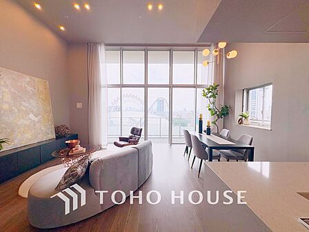 【LIVING】◆Sunshine◆光が燦々と入り、いるだけで気持ちいい。「開放的でゆとりあるお部屋です。」