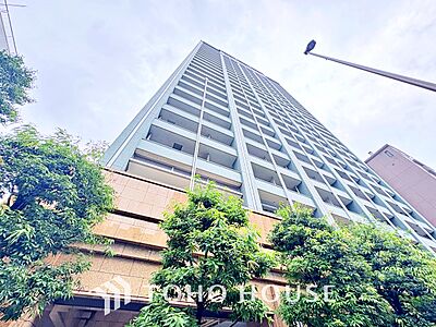 外観:漂う上質な空気感、マンションに入れば「おかえりなさい」と笑顔で迎えてくれるエントランス。最良の心配りを感じるマンションでした。 外観:漂う上質な空気感、マンションに入れば「おかえりなさい」と笑顔で迎えてくれるエントランス。最良の心配りを感じるマンションでした。