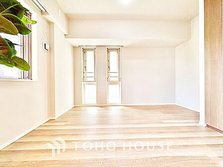 【居室】主寝室としても、お子様のお部屋としても使いやすい一室です。