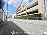 外観：ここにはみんなが集い、食事と楽しい会話が始まる。