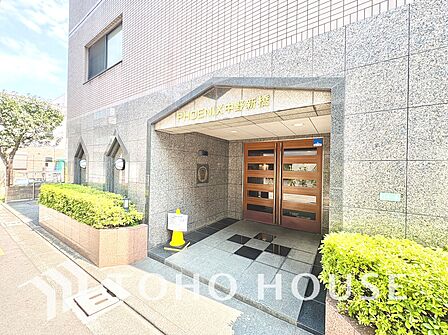 【Exterior】整ったフォルムが印象的な佇まい。