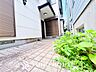 外観：現地に実際に行ってみることでしか感じられないことがたくさんあります。周辺環境や街の雰囲気など、たくさんのことを感じていただけます。