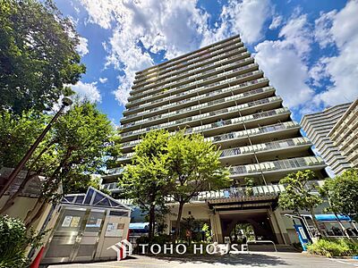 外観：◆共有空間◆些細な事でほっぺを膨らまして怒る君。それでも僕達はこれからも一緒だよ。喧嘩をしても離れたくないから一つはさんだ同じ場所にいる。分かるよ。そこに君が